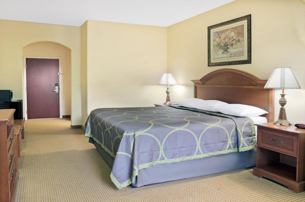 Surestay Studio By Best Western Conroe Downtown Extérieur photo